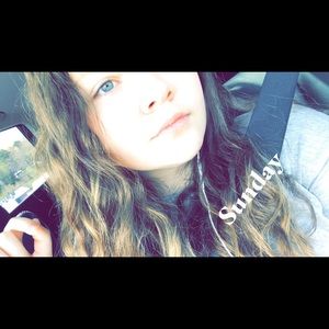 Meet your Posher, Mya